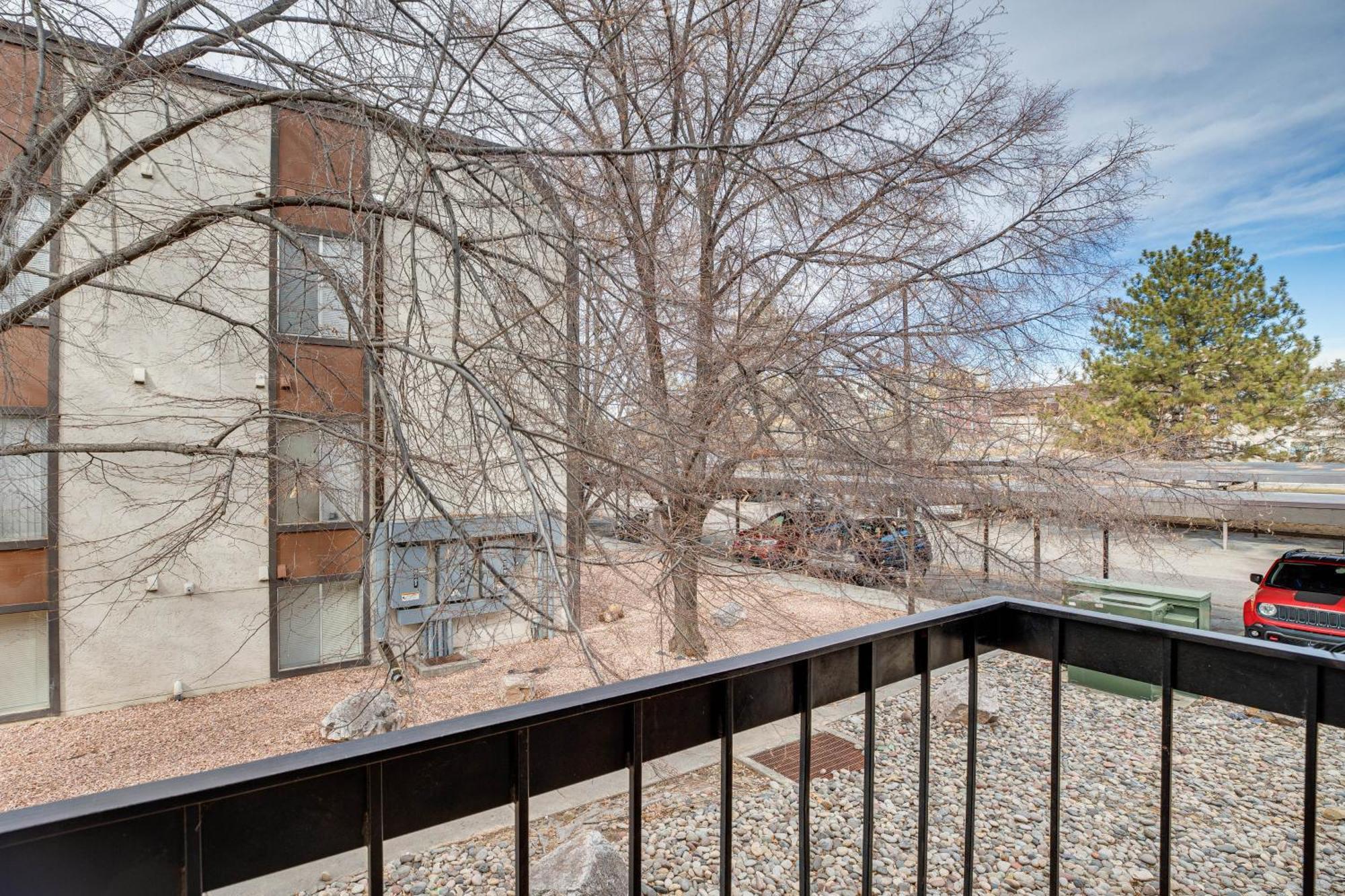 Grand Junction Condo Balcony, Community Pool! 外观 照片